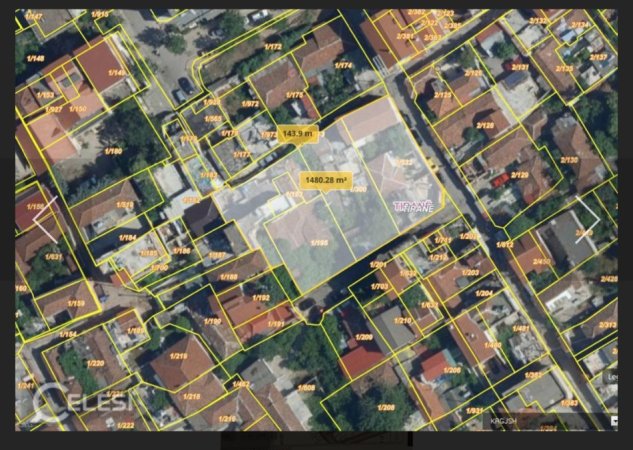 Tirane, shitet truall , 1.485 m² (Rruga Ali Baushi)