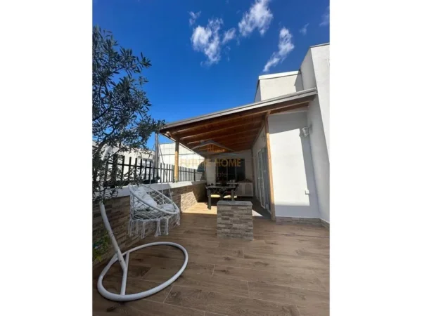 Tirane, shitet apartament+verande | Penthouse 1+1 Kati 7, 65 m² 168.000 € 
