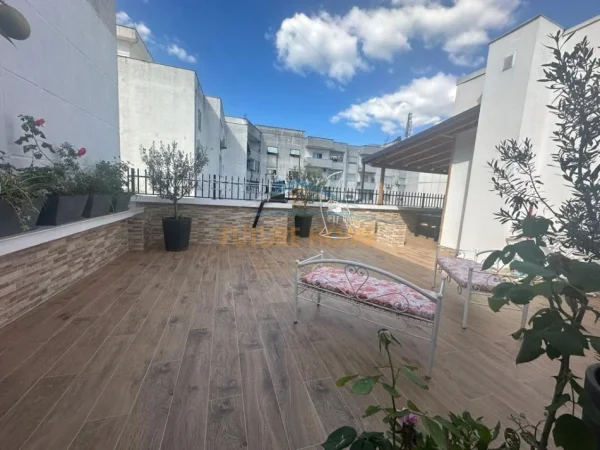 Tirane, shitet apartament+verande | Penthouse 1+1 Kati 7, 65 m² 168.000 € 