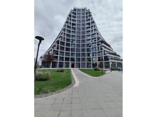 Tirane, jepet me qera Kati 3, 131 m² 1.800 €