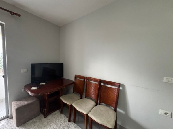 Tirane, jepet me qera apartament 1+1 Kati 2, 57 m² 470 € (Don bosco)