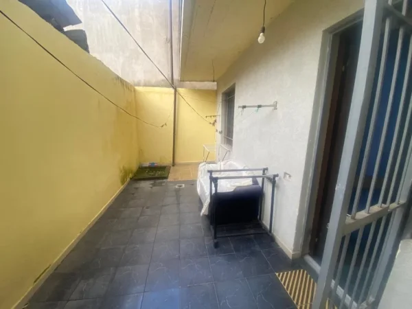 Tirane, jepet me qera Vile 2+1+Ballkon Kati 1, 107 m² 400 € (Shkolla Siri Kodra)