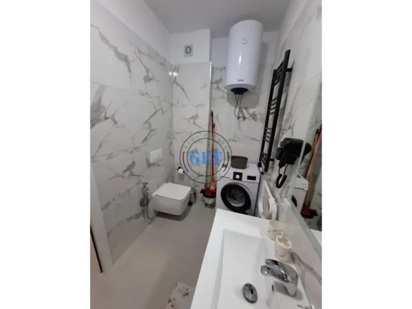 Jepet me qera apartament 1+1 Kati 4, 70 m² 450 € (golem durres)