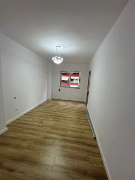 Tirane, shitet apartament 2+1 Kati 3, 76 m² 120.000 € 