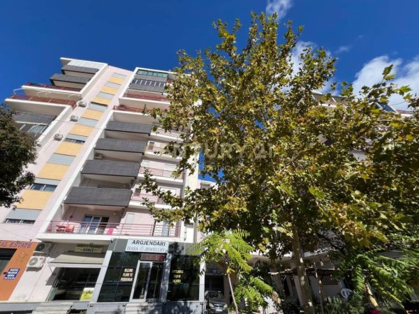 Durres, shitet apartament 2+1 Kati 7, 116 m² 140.000 € (Plazh Iliria, Kompleksi Eka)