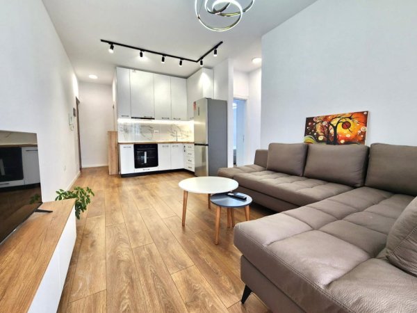 Apartament me qera Pazari i ri (4).jpeg