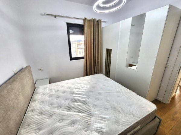 Apartament me qera Pazari i ri (11).jpeg