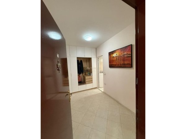 Tirane, shes apartament 1+1 Kati 4, 54 m² 125.000 € 