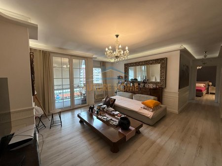 Tirane, shitet apartament 2+1 Kati 5, 107 m² 210.000 € 