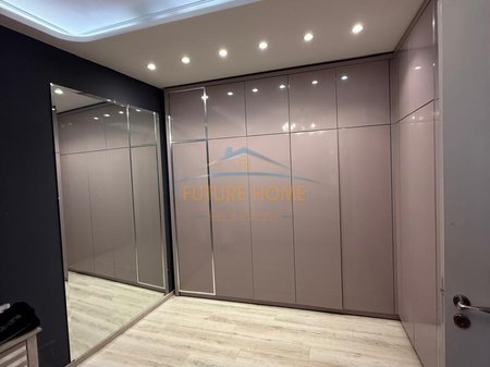 Tirane, shitet apartament 2+1 Kati 5, 107 m² 210.000 € 