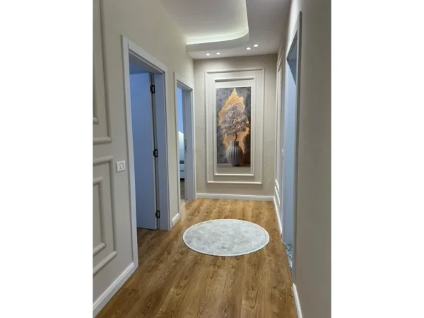 Tirane, shitet apartament 2+1+Ballkon Kati 4, 102 m² 173.000 € (Astir)