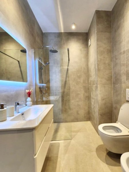 Apartament me qerra Qender (12).jpeg