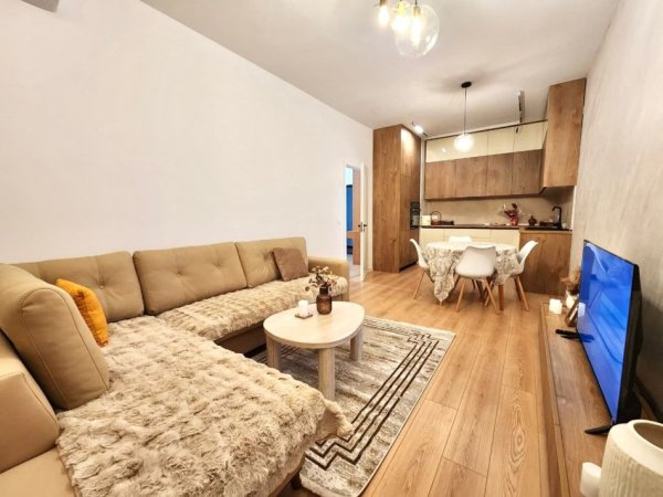 Apartament me qerra Qender (19).jpeg