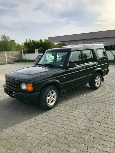 Tirane, shes SUV Land Rover DISCOVERY 2 TD5, Nafte, e zeze manuale Kondicioner 260.000 km 7.000 €