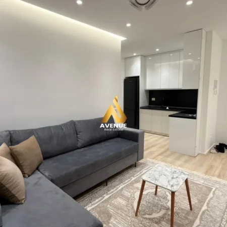 Tirane, jepet me qera apartament 1+1+Ballkon Kati 2, 65 m² 550 € (sokrat miho)