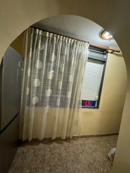 Tirane, shitet apartament 2+1 Kati 2, 60 m² 155.000 € (Rruga Mahmut Bobrati)