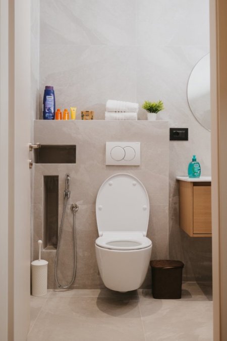 Tirane, jepet me qera apartament 1+1 Kati 3, 60 m² 1.100 € (Rruga Myslym Shyri)