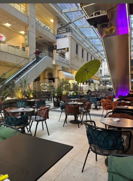 Tirane, shitet garazh | post parkimi Kati -2, 13 m² 40.000 € (Rruga e "Barrikadave")