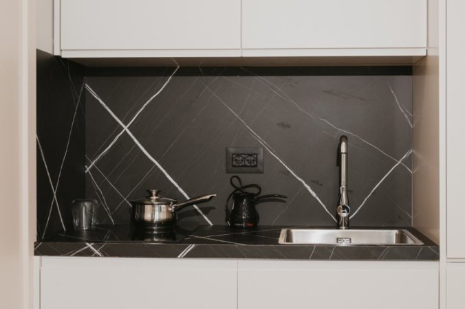 Tirane, jepet me qera apartament 2+1+Ballkon Kati 3, 60 m² 1.100 € (Shallvaret)