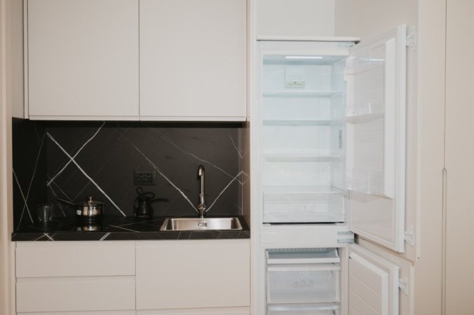 Tirane, jepet me qera garsonier 1+1 Kati 2, 30 m² 1.100 € (myslym shyri)