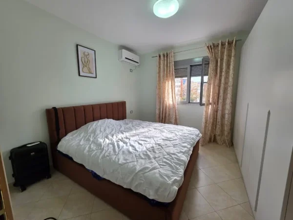 SHITET APARTAMENT 1+1 TEK OXHAKU