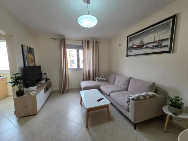 SHITET APARTAMENT 1+1 TEK OXHAKU