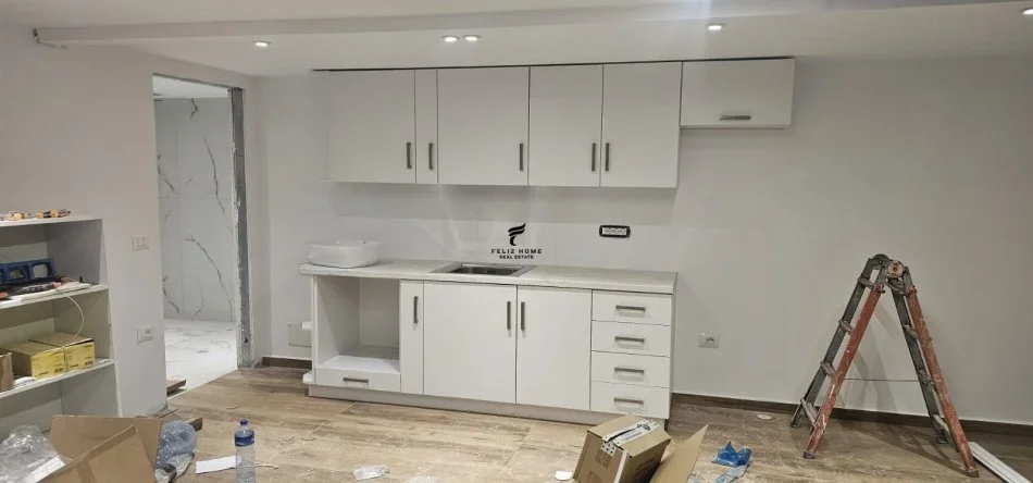 Tirane, jepet me qera apartament Dublex Kati 0, 70 m² 50.000 LEK (KODRA E DIELLIT)