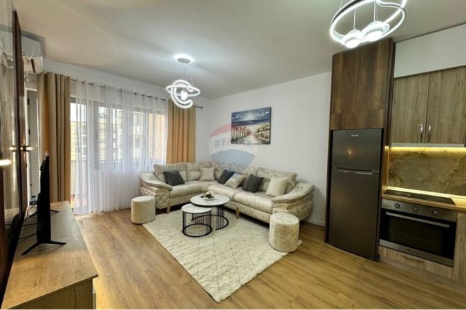 Tirane, shitet apartament 2+1+Ballkon , 95 m² 157.000 € (Astir)