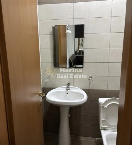 Tirane, jepet me qera apartament 3+1+Ballkon Kati 2, 100 m² 450 € (Kodra e Priftit)