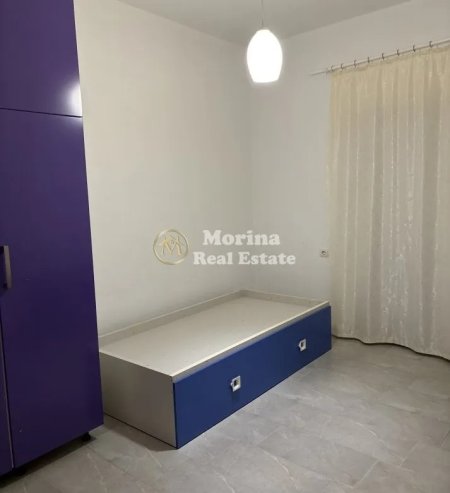 Tirane, jepet me qera apartament 3+1+Ballkon Kati 2, 100 m² 450 € (Kodra e Priftit)