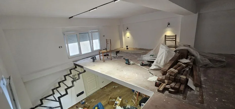 Tirane, jepen me qera  3 apartamente Dublex Kati 0, 210 m² 1.500 € (KODRA E DIELLIT)