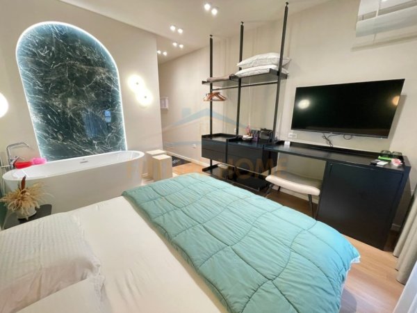 Tirane, shitet garsonier 1+1 Kati 1, 30 m² 65.000 €