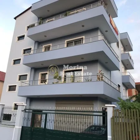Tirane, shitet Vile 3 Katshe , 720 m² 1.100.000 € (Yzberisht)