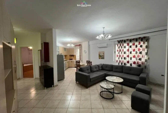 Tirane, jepet me qera apartament 2+1+Ballkon Kati 2, 120 m² 800 € (Rruga Vaso Pasho)