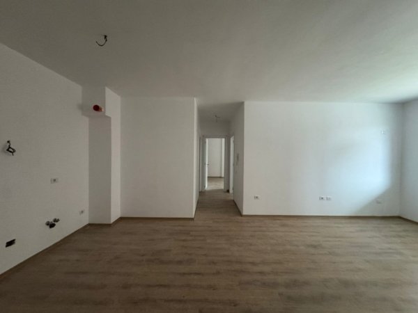SHITET APARTAMENT  2+1+2 200.000 € Rr. Elbasanit