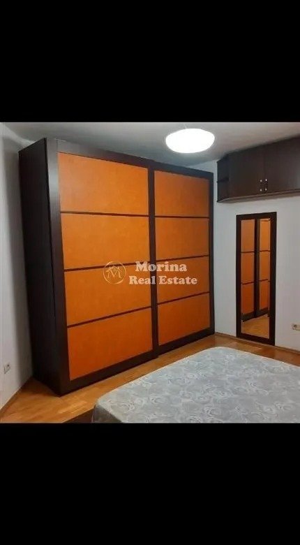 Tirane, jepet me qera apartament 1+1 Kati 4, 65 m² 600 € (21 Dhjetori)