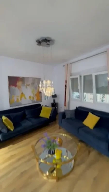 Tirane, shitet apartament 2+1+Ballkon Kati 7, 105 m² 260.000 € 