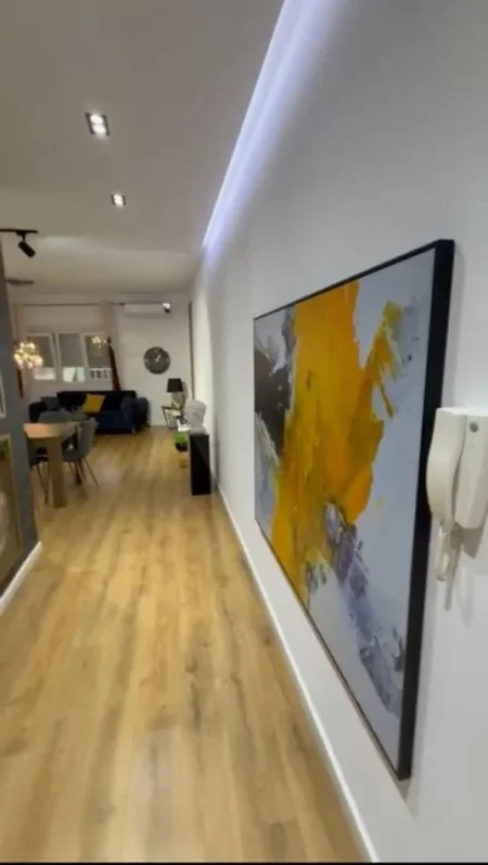 Tirane, shitet apartament 2+1+Ballkon Kati 7, 105 m² 260.000 € 