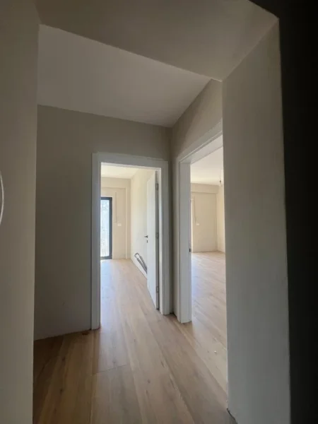 Tirane, shitet 3+1 , 124 m² 221.000 € 