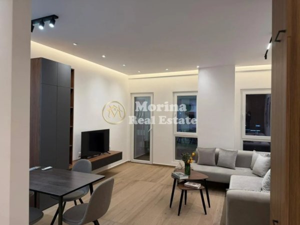 Tirane, jepet me qera apartament 1+1 Kati 3, 70 m² 750 € (Zogu i Zi)