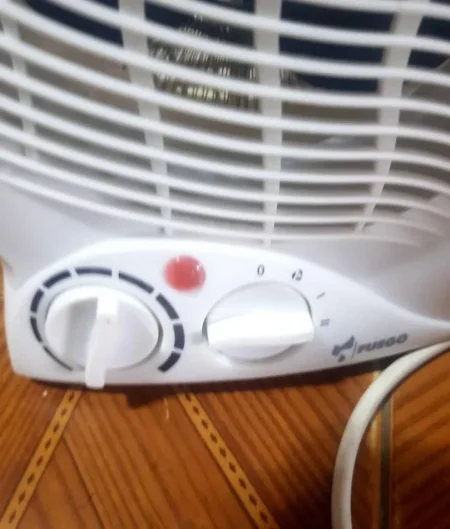 Lushnje, shes Ngrohësin elektrik me ventilator. 9 mij lek te vjetra