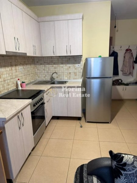 Tirane, jepet me qera apartament 2+1 Kati 4, 83 m² 600 € (Myslym Shyri)