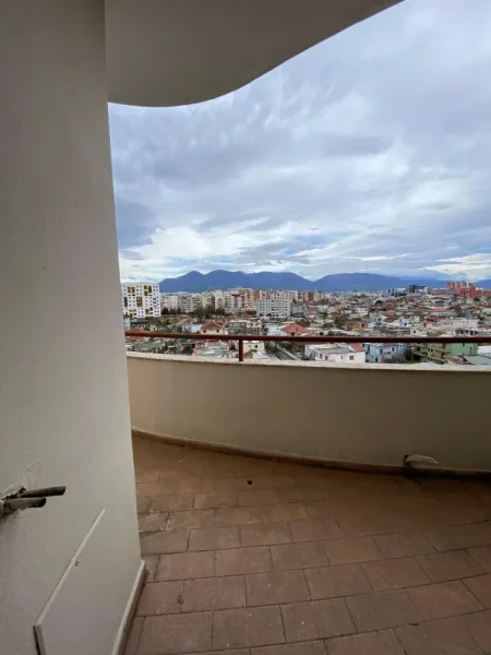 Tirane, shitet apartament 2+1 , 111 m² 132.009 € (Rruga Besim Alla)