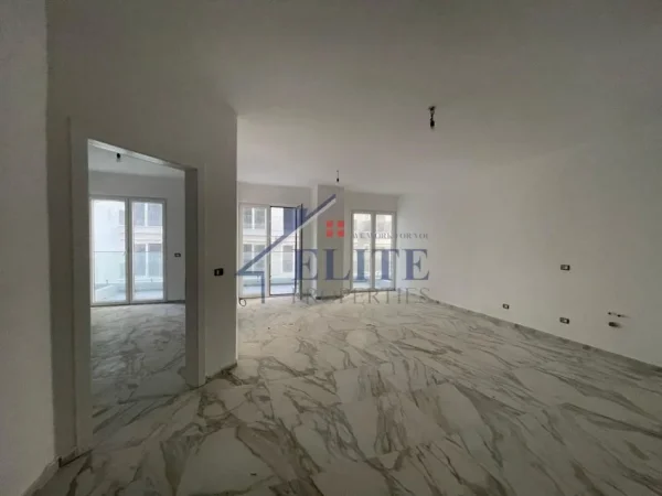 Shengjin, shitet apartament 1+1+Ballkon Kati 3, 91 m² 170.000 € (Shengjin, Ilyonis Residence)