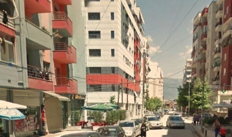 Tirane, jepet me qera ,