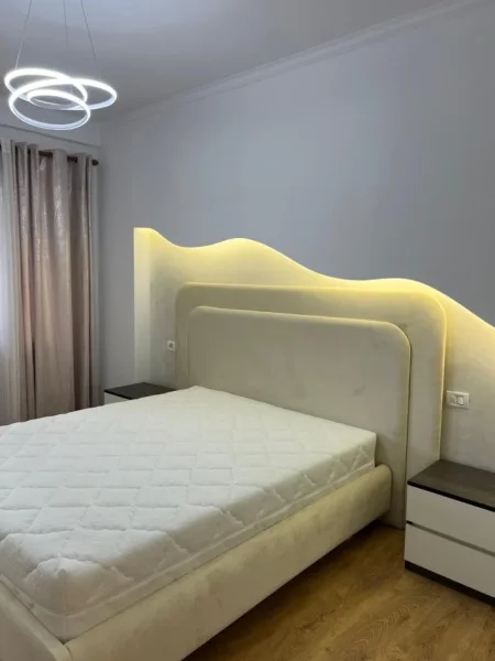 Tirane, shitet apartament 2+1 Kati 1, 107 m² 173.000 € (UNAZA E RE)