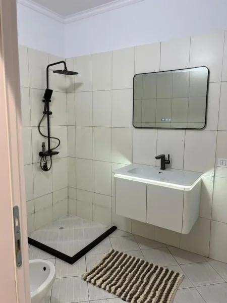 Tirane, shitet apartament 2+1 Kati 1, 107 m² 173.000 € (UNAZA E RE)