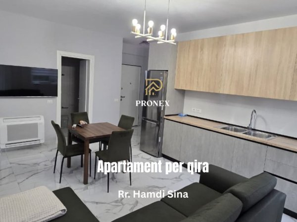 Tirane, jepet me qera apartament 2+1 Kati 3, 117 m² 670 € (Rruga Hamdi Sina)