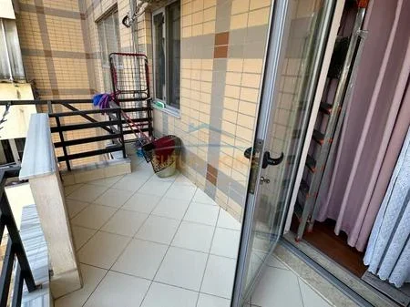 Tirane, shitet apartament 2+1 Kati 6, 100 m² 150.000 € 