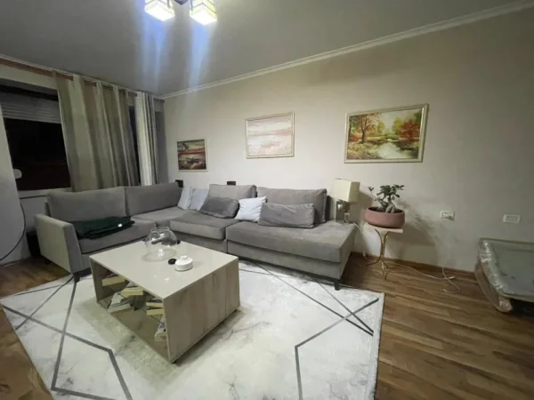 Qera, Apartament 1+1, Rruga Bardhyl, Tiranë.